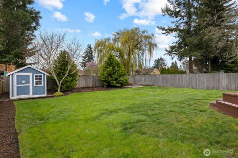 116 16th Street NW Puyallup WA 98371