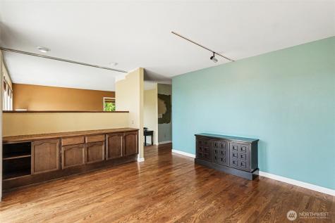 10917 80th Place NE Kirkland WA 98034