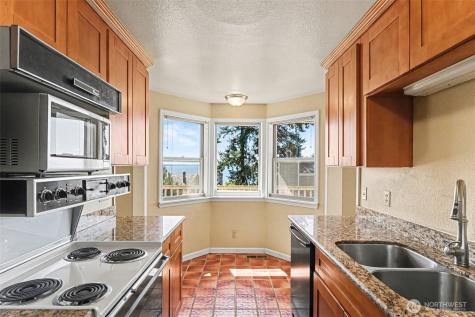 10917 80th Place NE Kirkland WA 98034