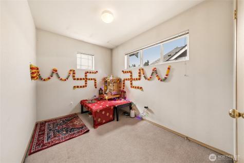 16425 39th Avenue E Tacoma WA 98446