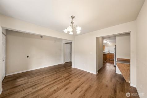 16425 39th Avenue E Tacoma WA 98446