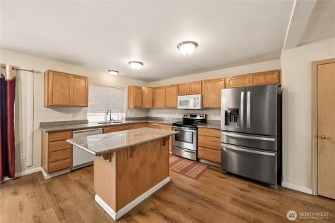 16425 39th Avenue E Tacoma WA 98446