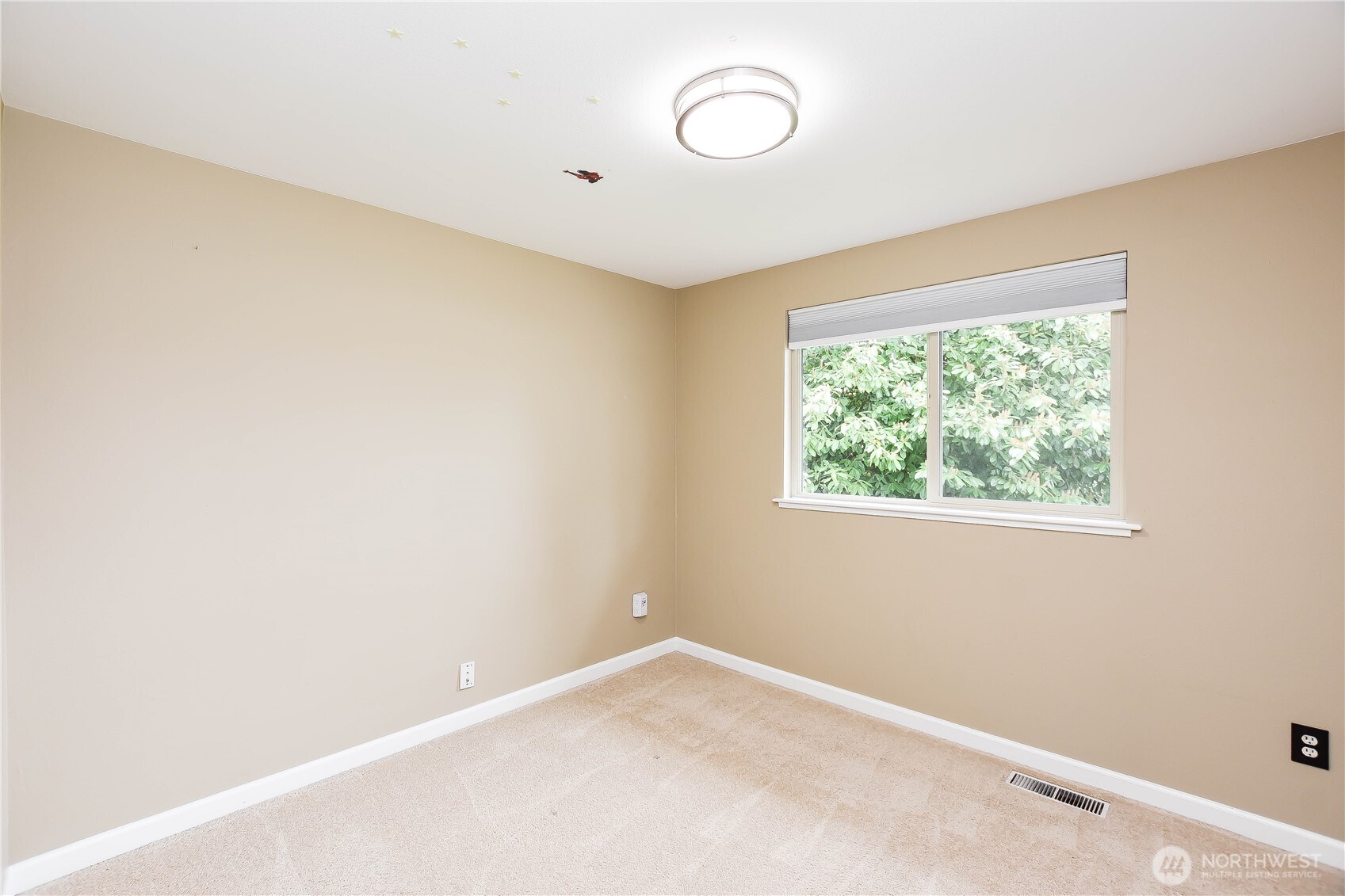 9102 46th Drive NE Marysville WA 98270