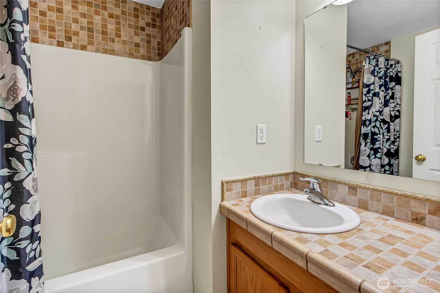 309 Solberg Street NW Yelm WA 98597