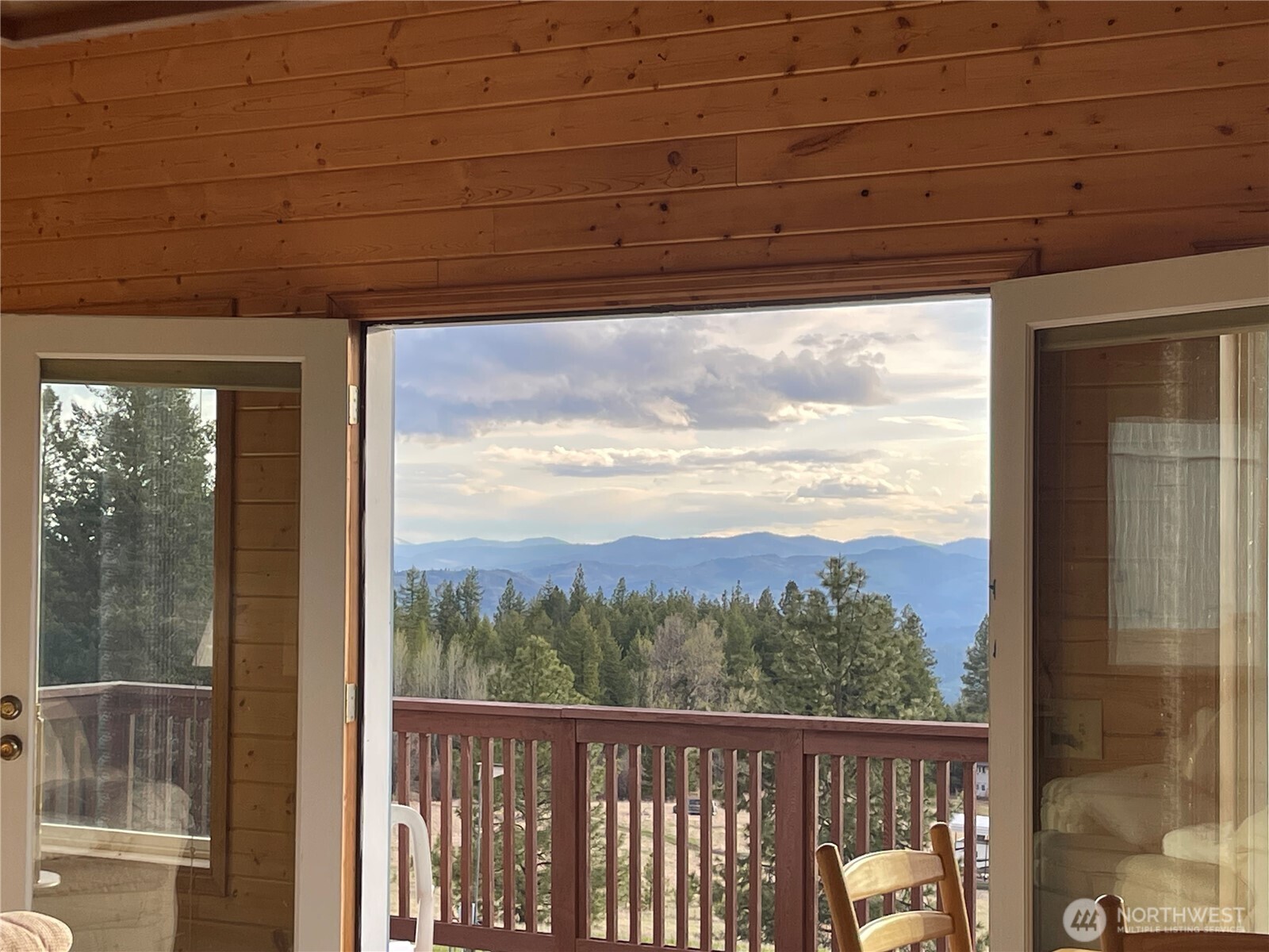 50 Doll Drive Republic WA 99166
