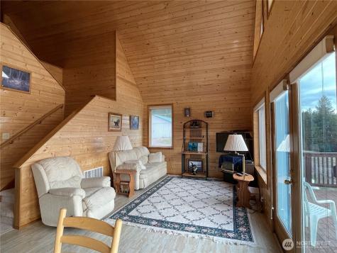50 Doll Drive Republic WA 99166