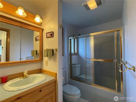 50 Doll Drive Republic WA 99166