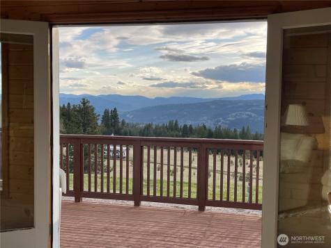 50 Doll Drive Republic WA 99166