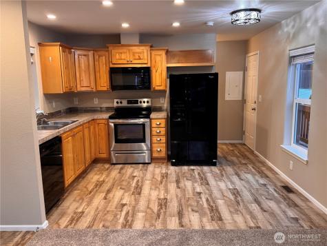 23708 Locust Way Bothell WA 98021