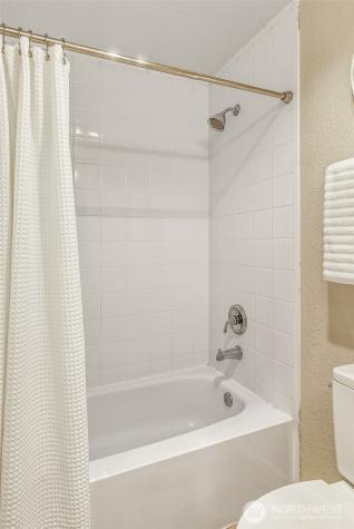 14329 43rd Avenue W Lynnwood WA 98087