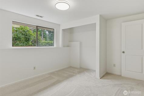 14329 43rd Avenue W Lynnwood WA 98087