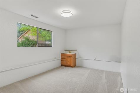 14329 43rd Avenue W Lynnwood WA 98087