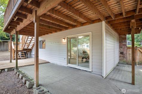 14329 43rd Avenue W Lynnwood WA 98087