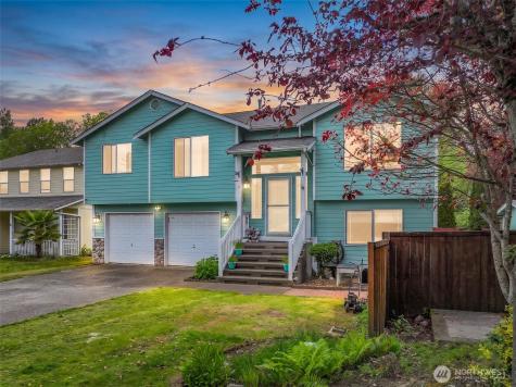 3011 12th Street Pl SW Puyallup WA 98373