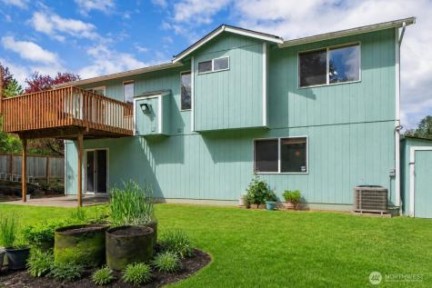 3011 12th Street Pl SW Puyallup WA 98373