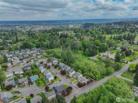 3011 12th Street Pl SW Puyallup WA 98373