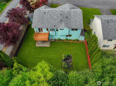 3011 12th Street Pl SW Puyallup WA 98373