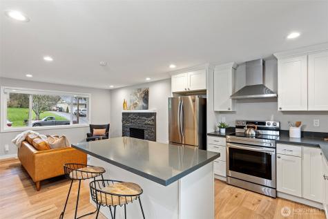 12625 169th Avenue SE Renton WA 98059