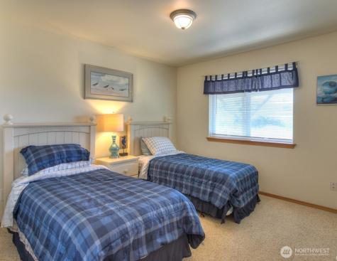 16 Ocean Boulevard Ocean City WA 98569