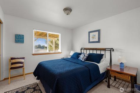 16 Ocean Boulevard Ocean City WA 98569