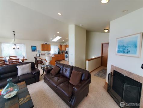 16 Ocean Boulevard Ocean City WA 98569