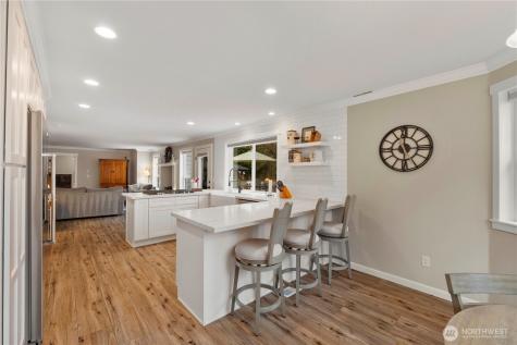 15511 133rd Avenue E Puyallup WA 98374