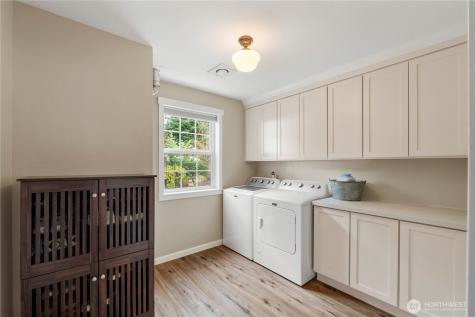 15511 133rd Avenue E Puyallup WA 98374