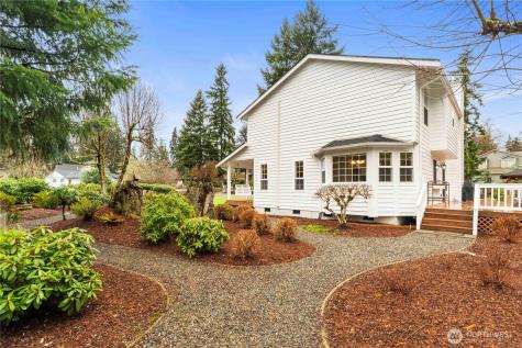 15511 133rd Avenue E Puyallup WA 98374