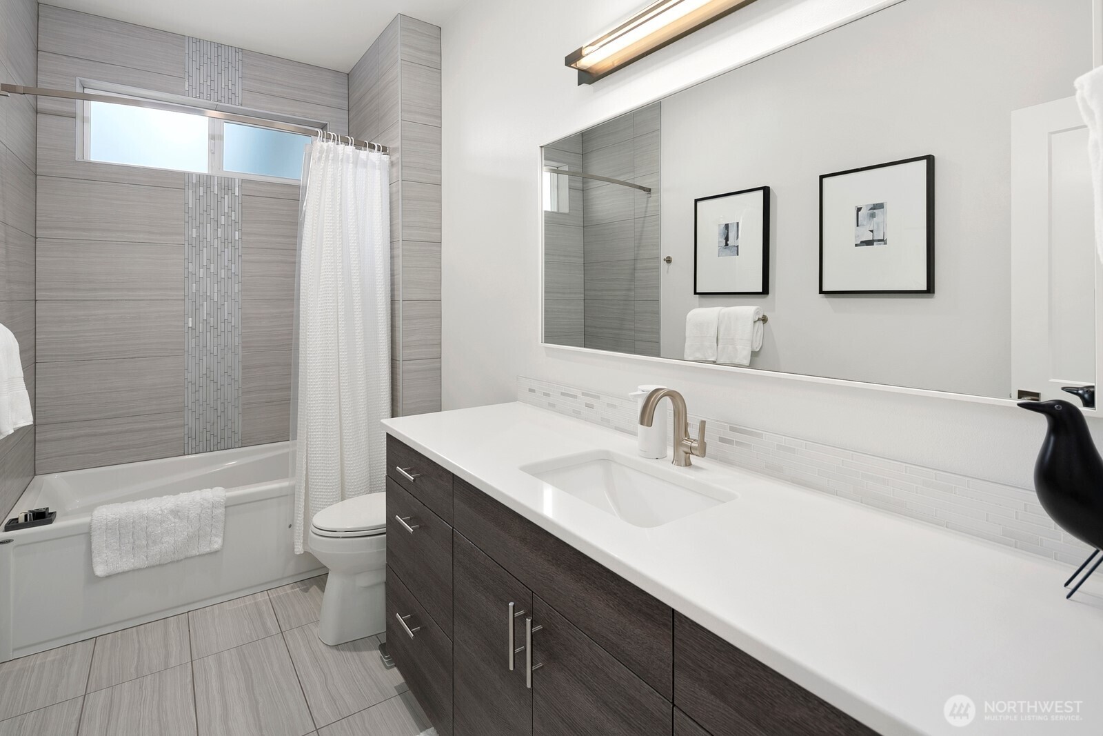 2627 SW 100th Street Seattle WA 98146