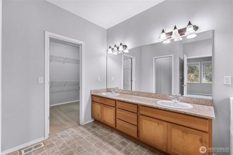 17193 River Rock Road Mount Vernon WA 98274