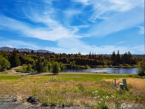 17193 River Rock Road Mount Vernon WA 98274