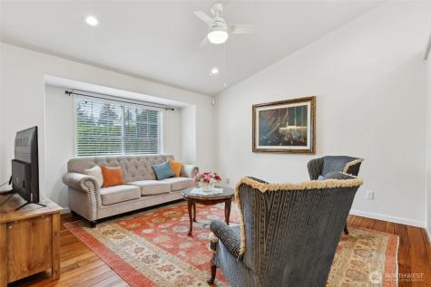 11821 52nd Avenue SE Everett WA 98208