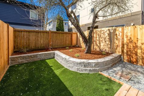 7711 11th Avenue SW Seattle WA 98106