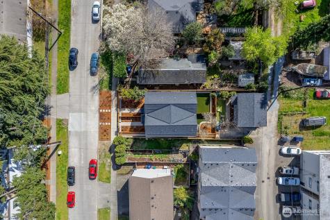 7711 11th Avenue SW Seattle WA 98106
