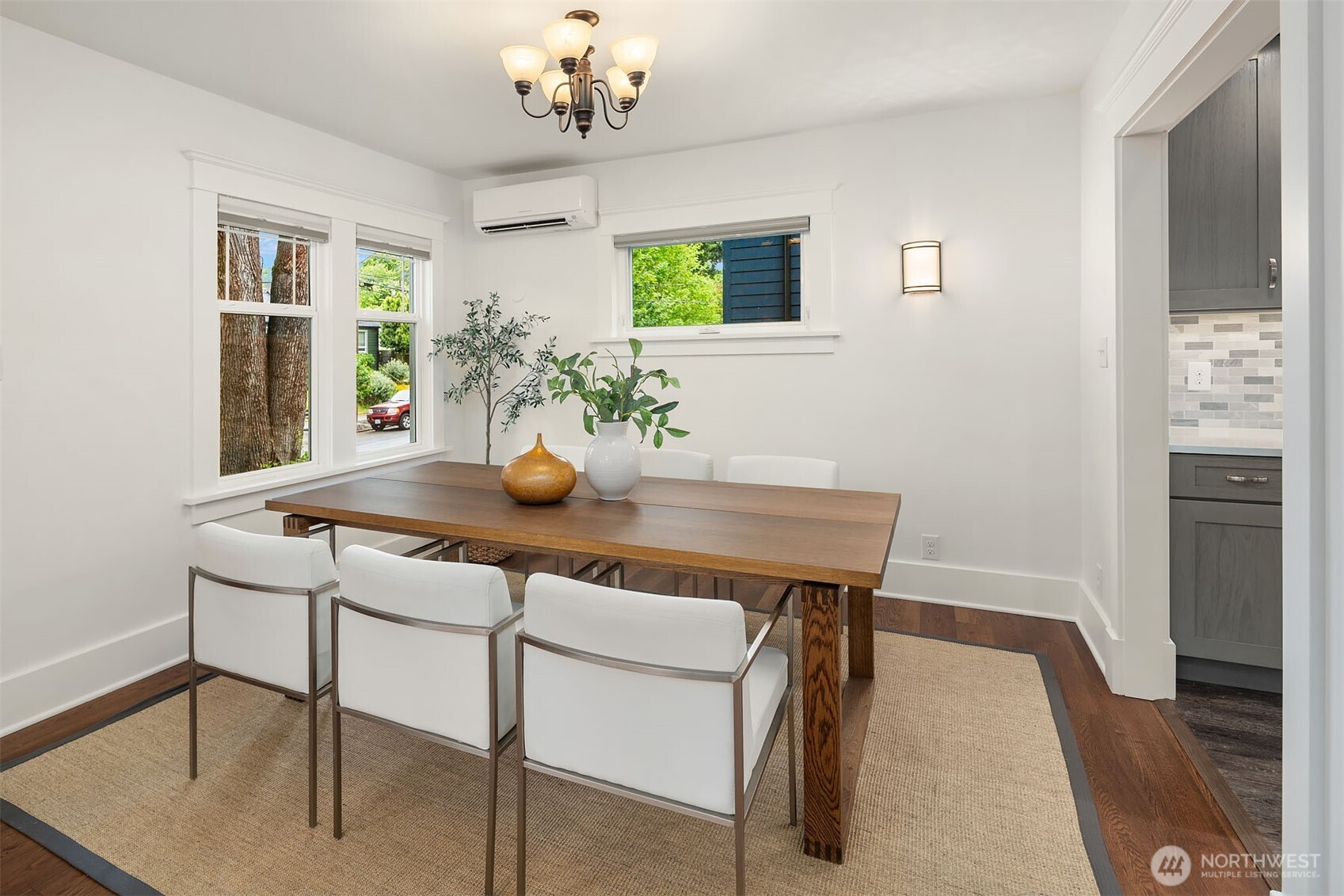 519 27th Avenue Seattle WA 98122