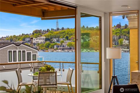 2369 Fairview Avenue E Seattle WA 98102