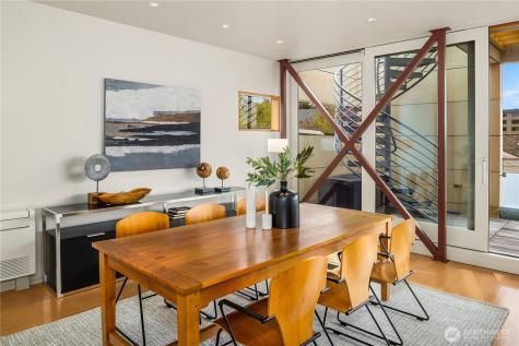 2369 Fairview Avenue E Seattle WA 98102