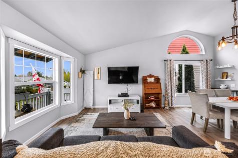 11320 34th Street NE Lake Stevens WA 98258