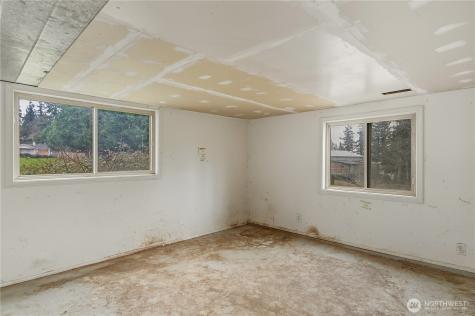 22827 Meridian Avenue S Bothell WA 98021