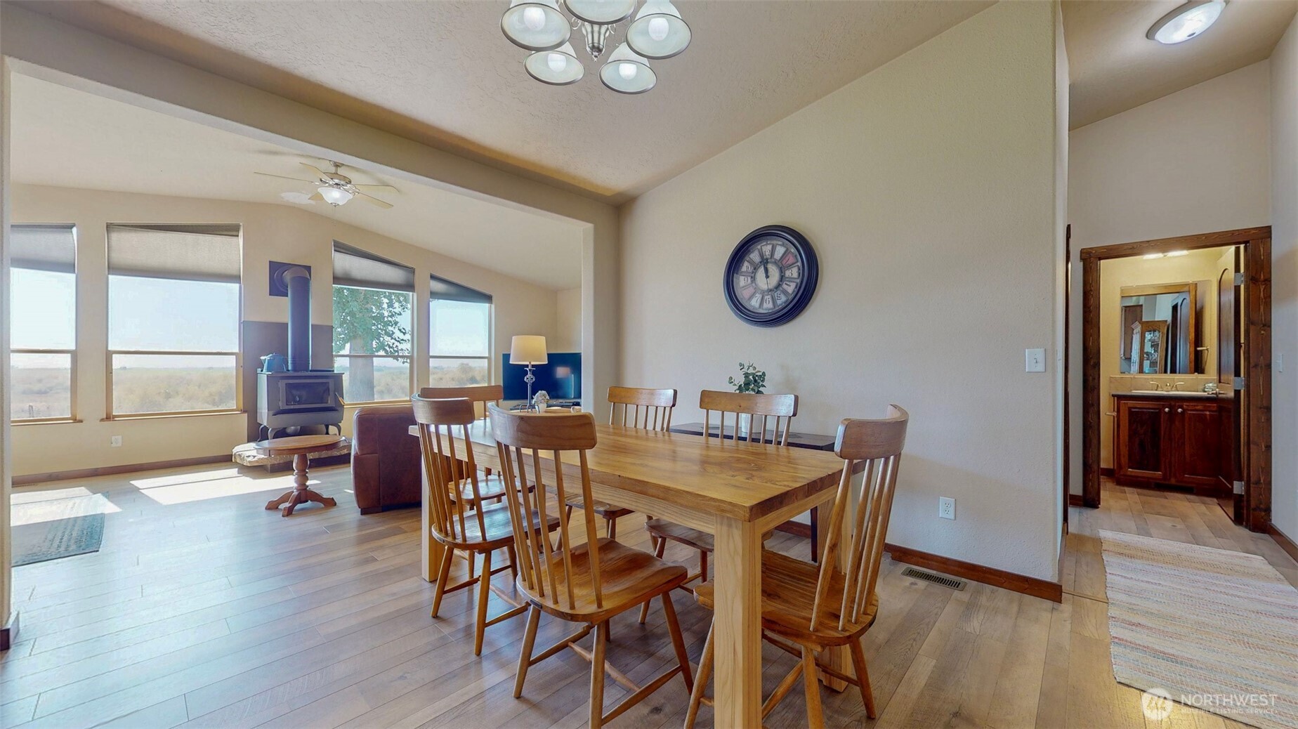 1461 Sheffield Road Mesa WA 99343