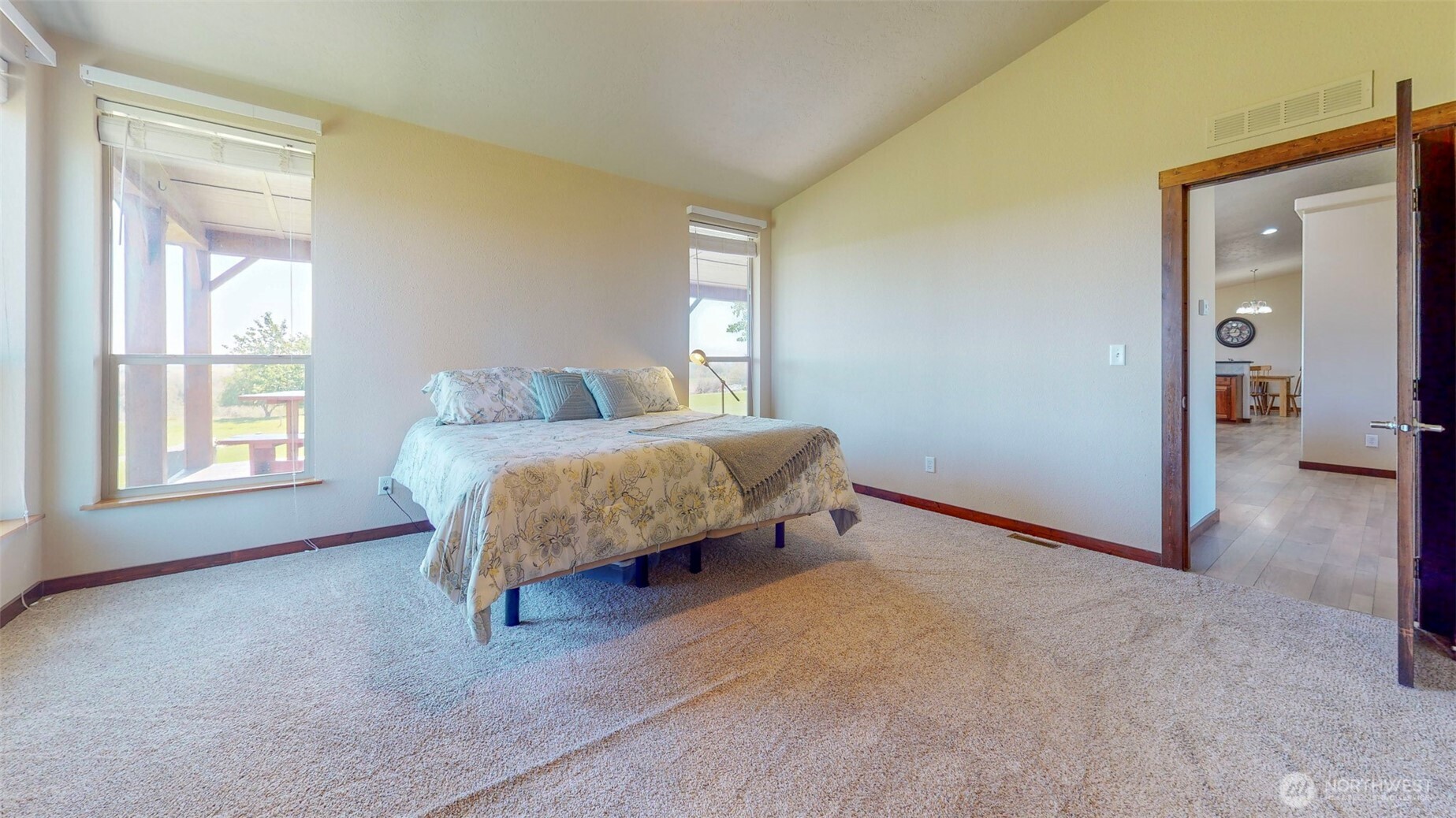 1461 Sheffield Road Mesa WA 99343