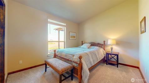 1461 Sheffield Road Mesa WA 99343