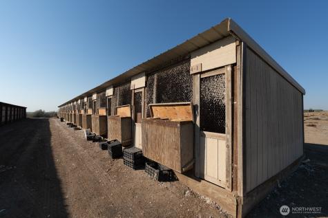 1461 Sheffield Road Mesa WA 99343