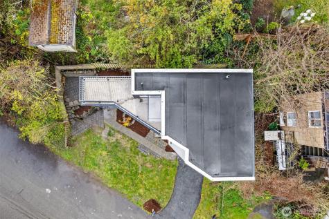 4047 25th Avenue W Seattle WA 98199