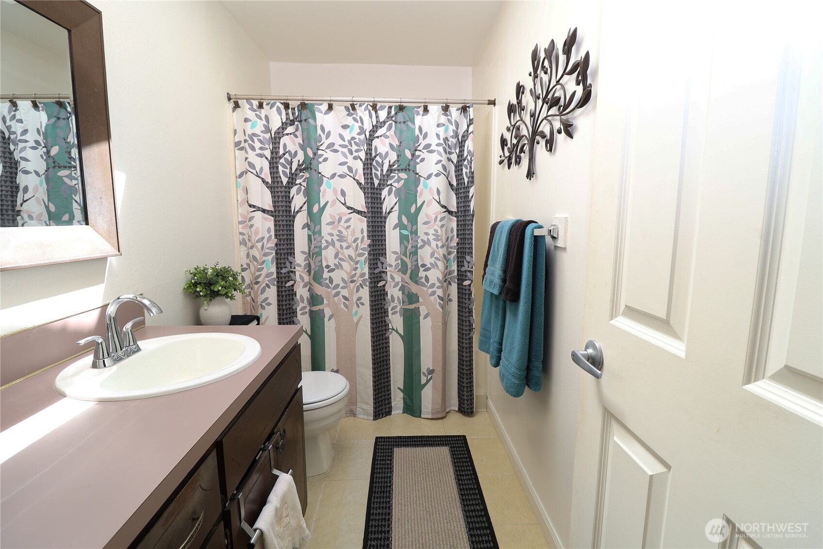 604 23rd Street NW Puyallup WA 98371