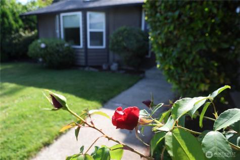 604 23rd Street NW Puyallup WA 98371