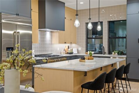 16656 NE 12th Street Bellevue WA 98008