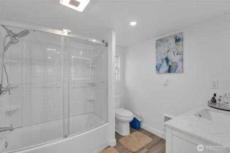 23708 Locust Way Bothell WA 98021