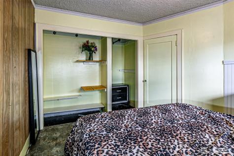 1432 S 56th Street Tacoma WA 98408