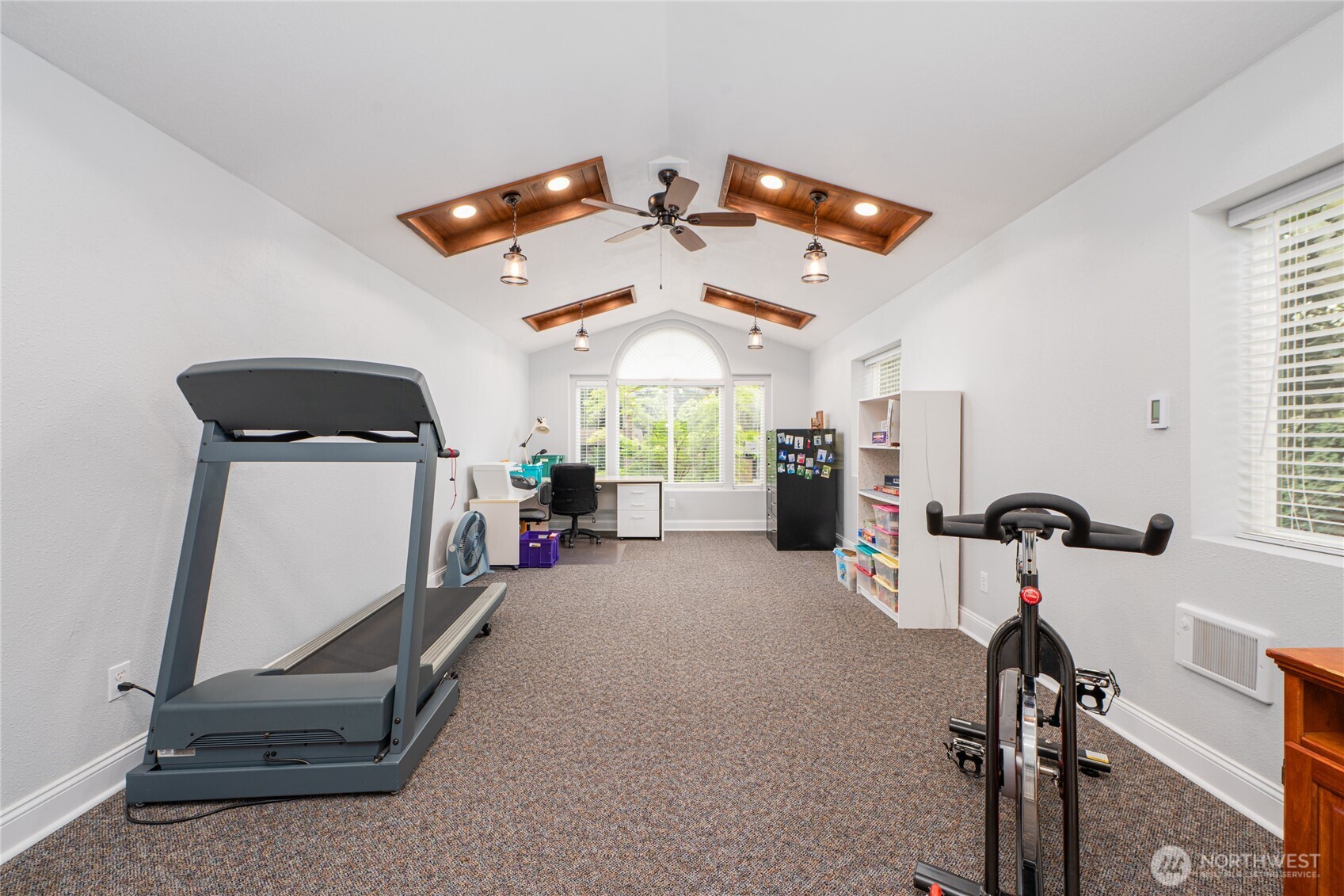 14615 205th Avenue SE Renton WA 98059